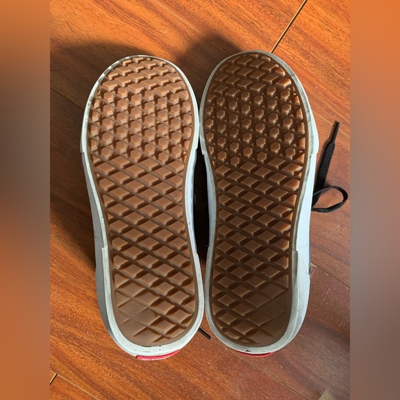 Vans Filmore Vansguard Women's High-Top Shoe - Picture 5 of 6